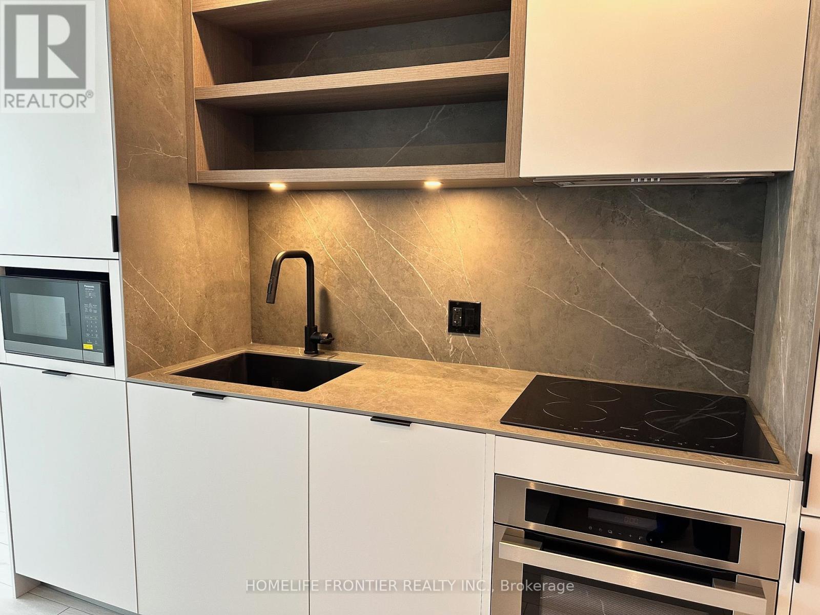 2502 - 55 Charles Street E, Toronto, ON - Indoor Photo Showing Kitchen