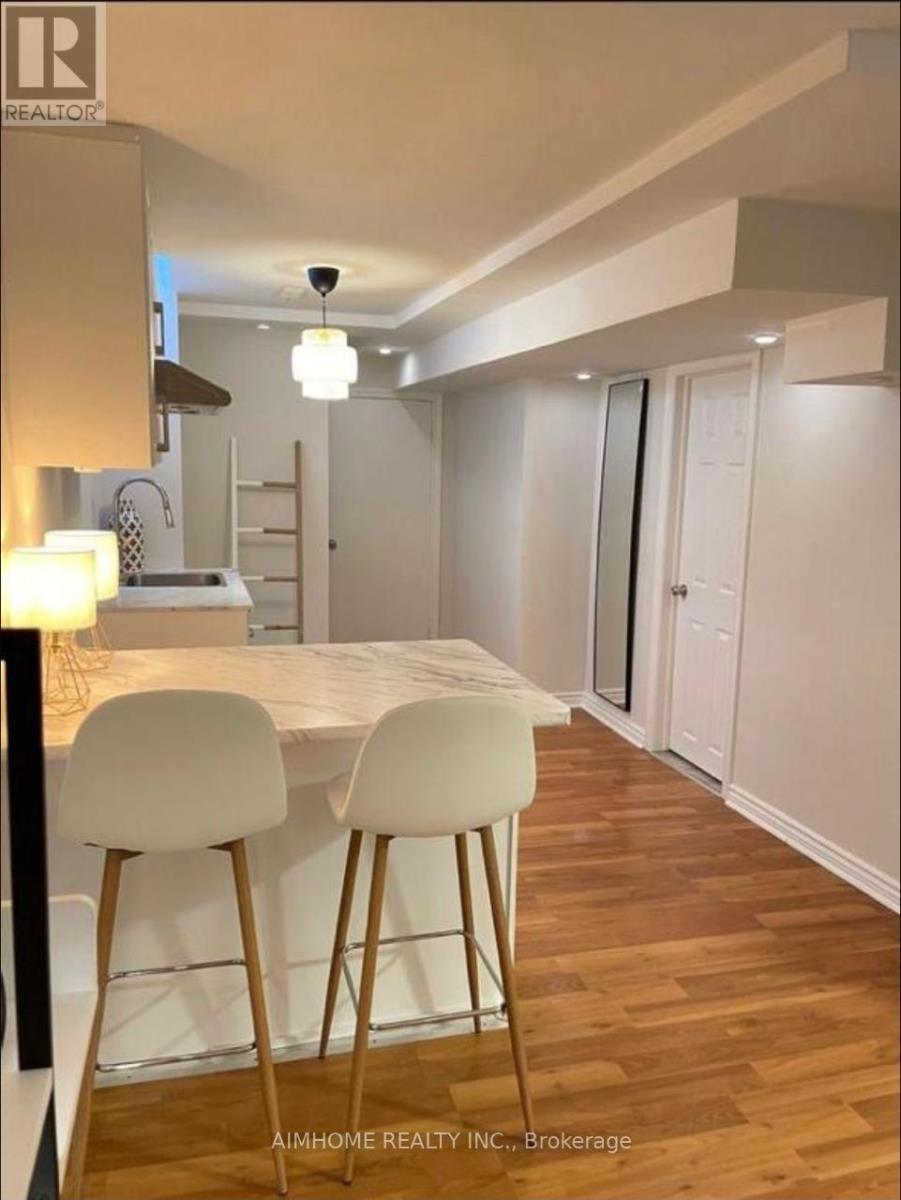 19 Hubbell Drive, Whitby, ON - Indoor