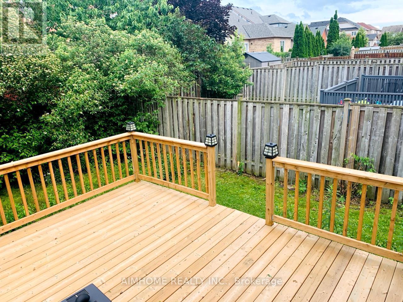 19 Hubbell Drive, Whitby, ON - Outdoor With Deck Patio Veranda With Exterior