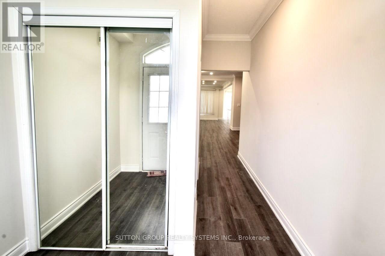 107 Laramie Crescent, Vaughan, ON - Indoor Photo Showing Other Room