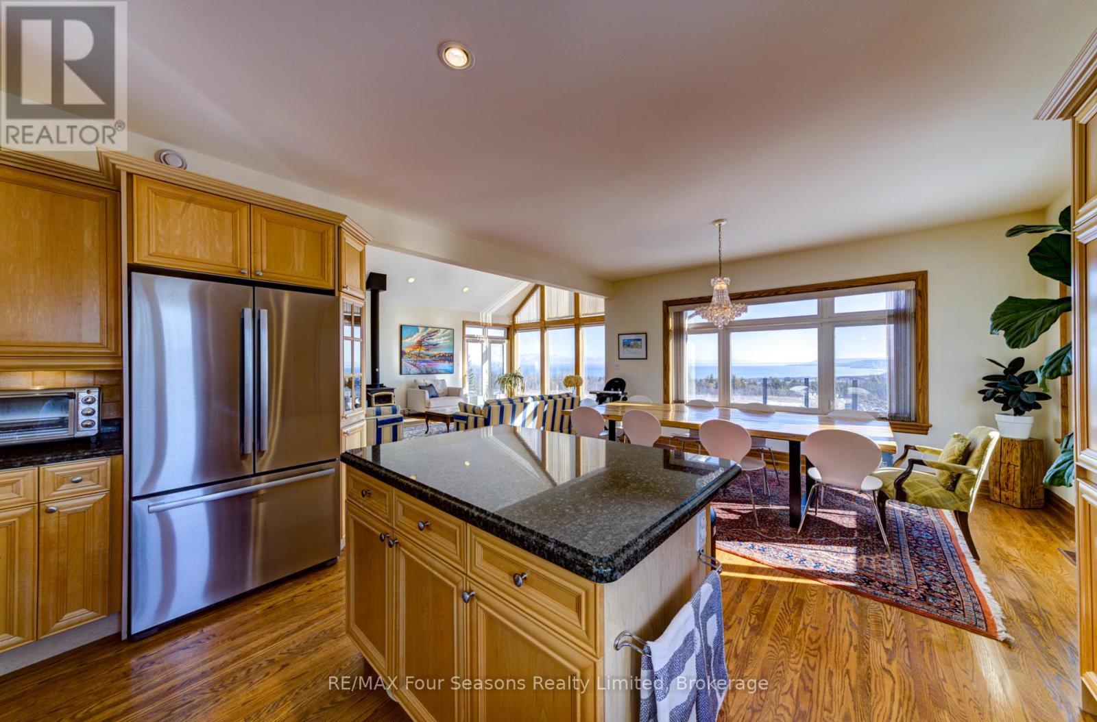 265617 25 Side Road, Meaford, ON - Indoor Photo Showing Kitchen