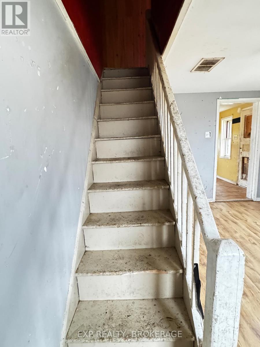 243 Hwy. #28 Highway, Addington Highlands (Addington Highlands), ON - Indoor Photo Showing Other Room