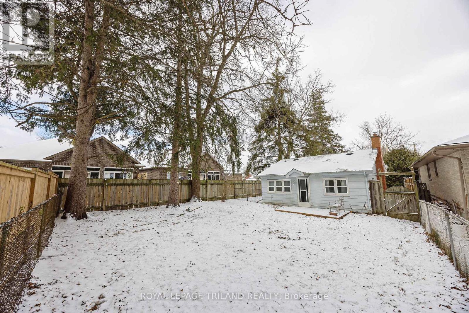 136 St George Street, Central Elgin (Lynhurst), ON - Outdoor