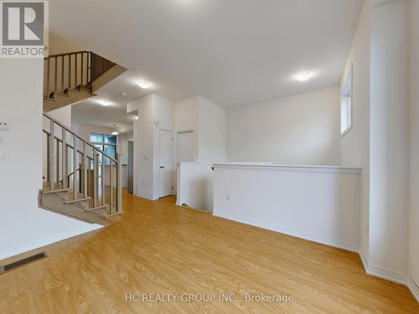 28 Millman Lane, Richmond Hill, ON - Indoor Photo Showing Other Room