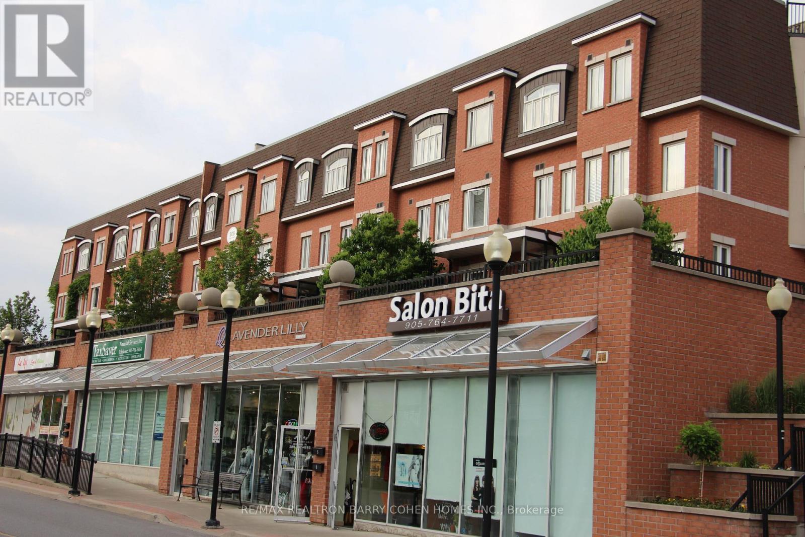 205 - 308 John Street, Markham, ON - Outdoor