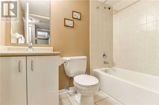 205 - 308 John Street, Markham, ON - Indoor Photo Showing Bathroom