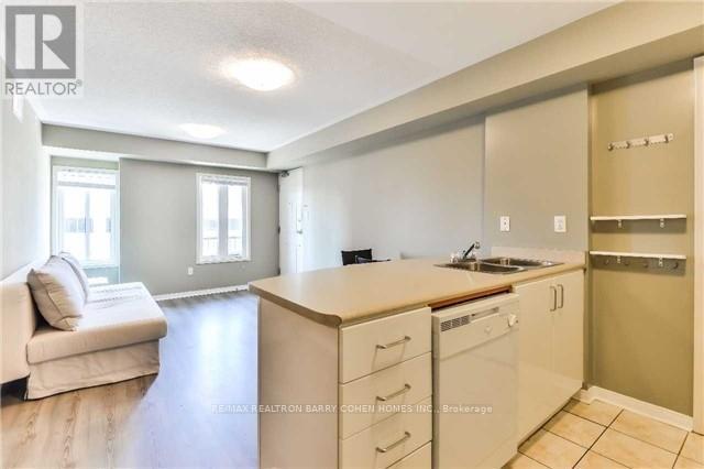 205 - 308 John Street, Markham, ON - Indoor Photo Showing Kitchen With Double Sink