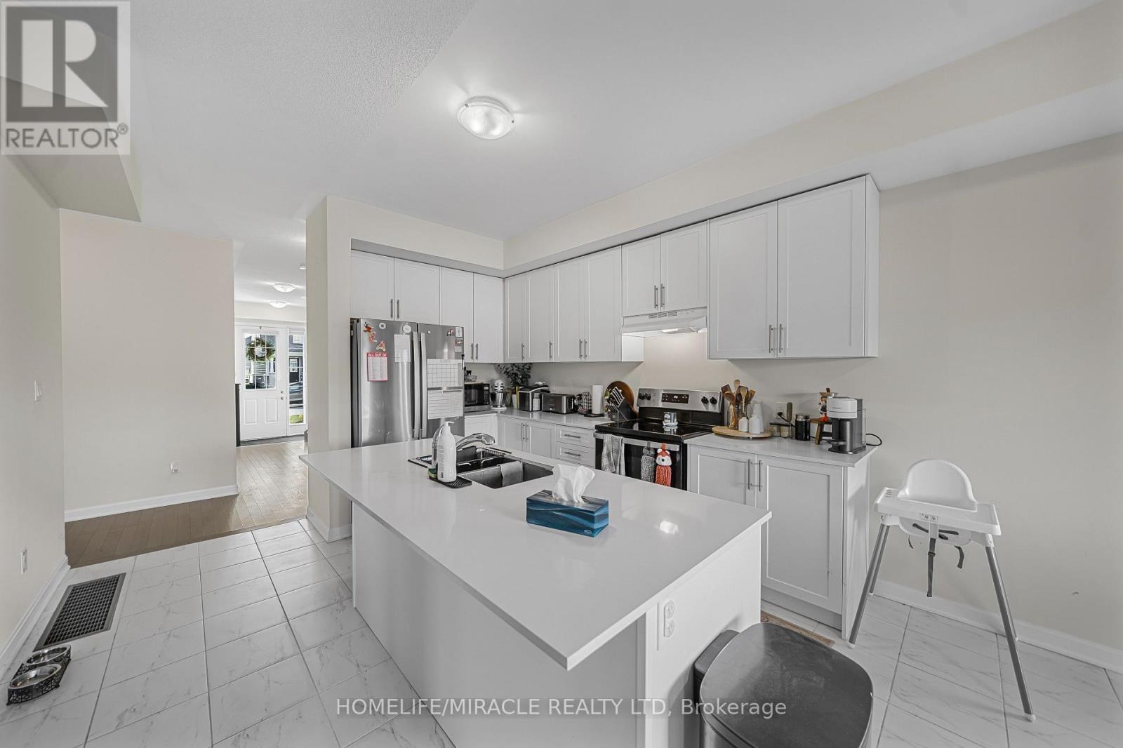 76 Oakmont Drive, Loyalist, ON - Indoor Photo Showing Kitchen