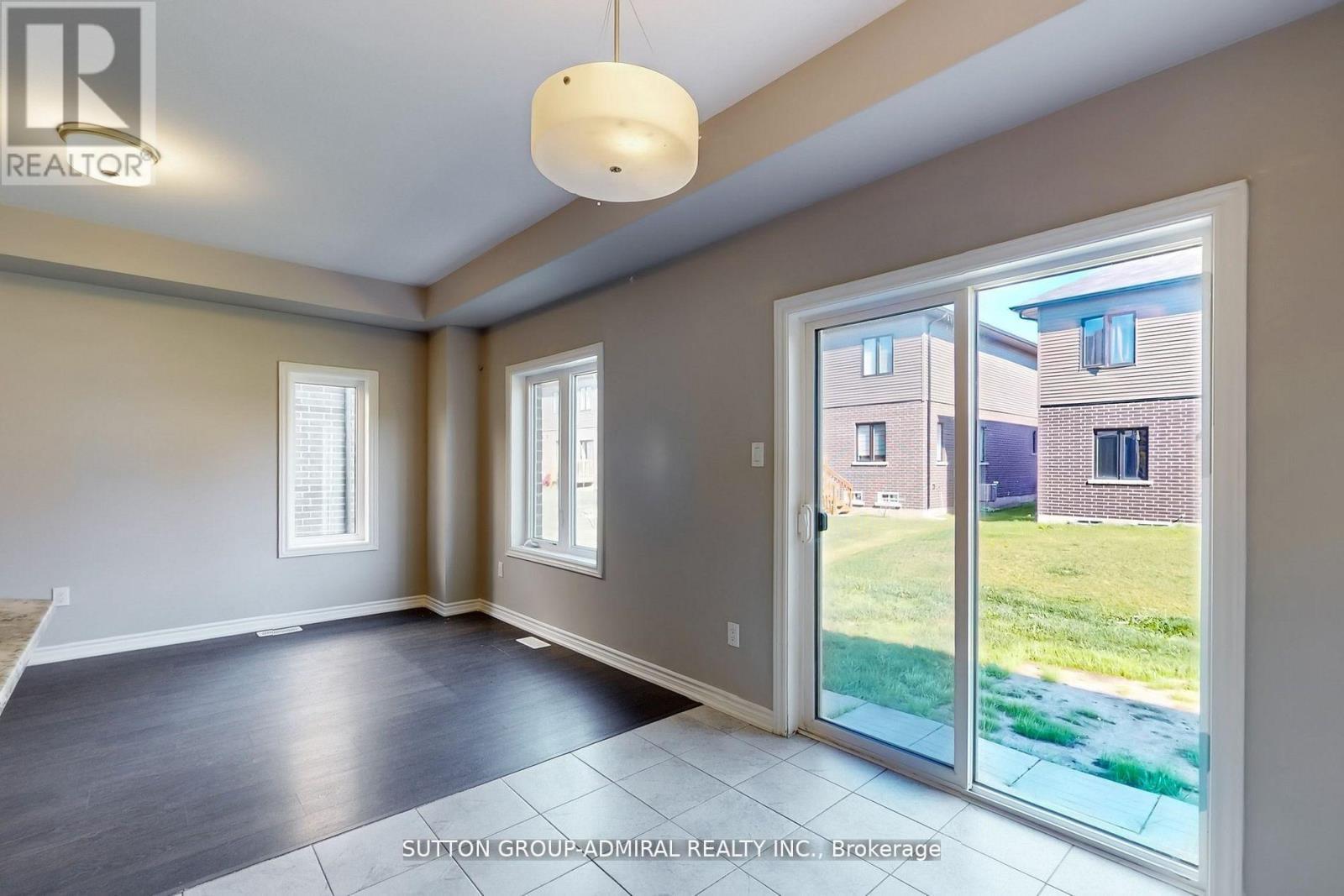 18 Copeman Avenue, Brantford, ON - Indoor Photo Showing Other Room