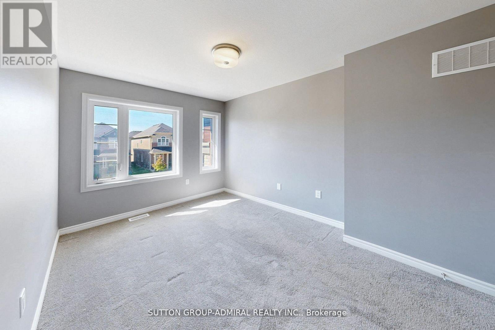 18 Copeman Avenue, Brantford, ON - Indoor Photo Showing Other Room