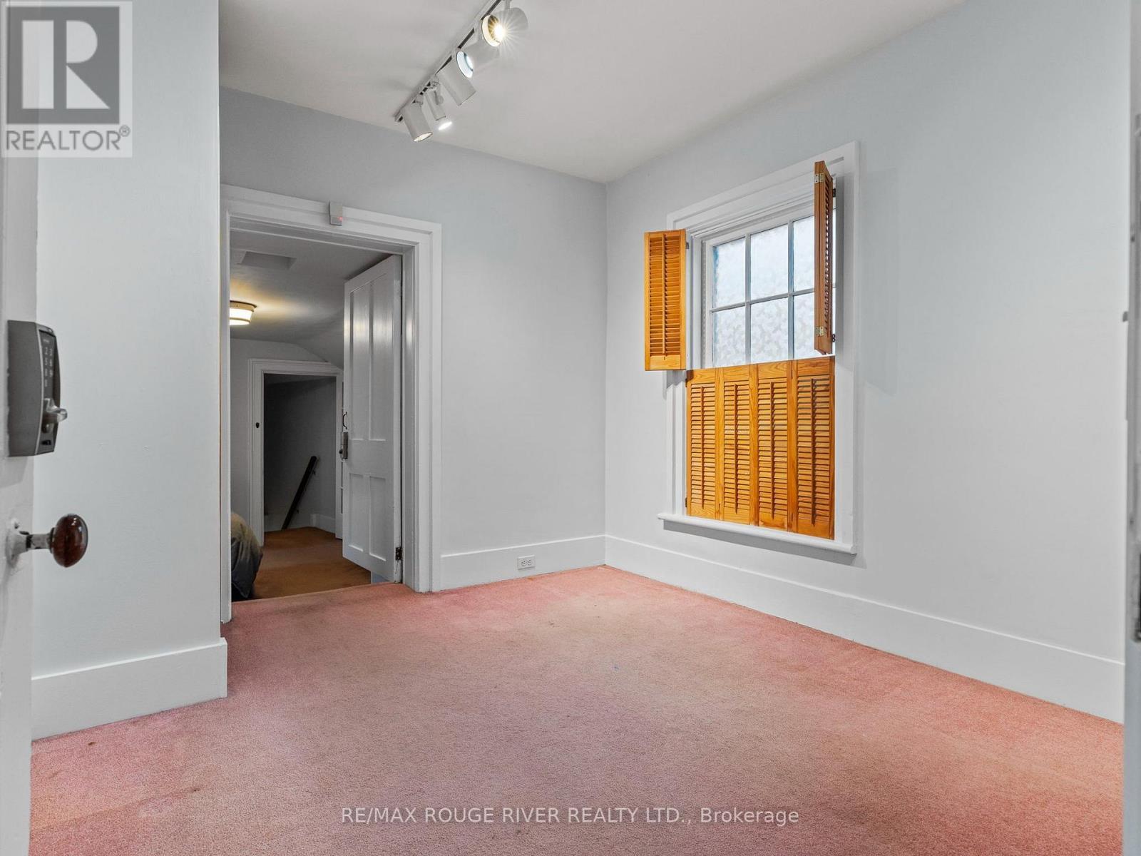 141 Walton Street, Port Hope, ON - Indoor Photo Showing Other Room