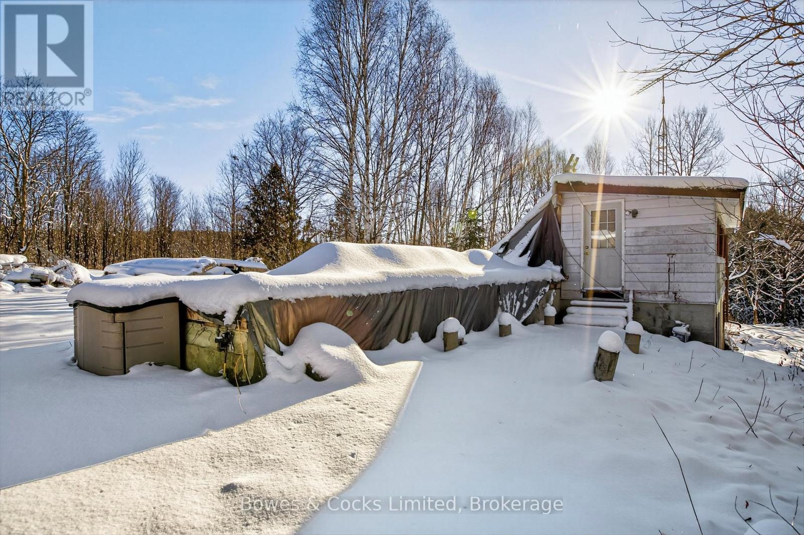 1350 Madill Road, Highlands East (Monmouth), ON - Outdoor