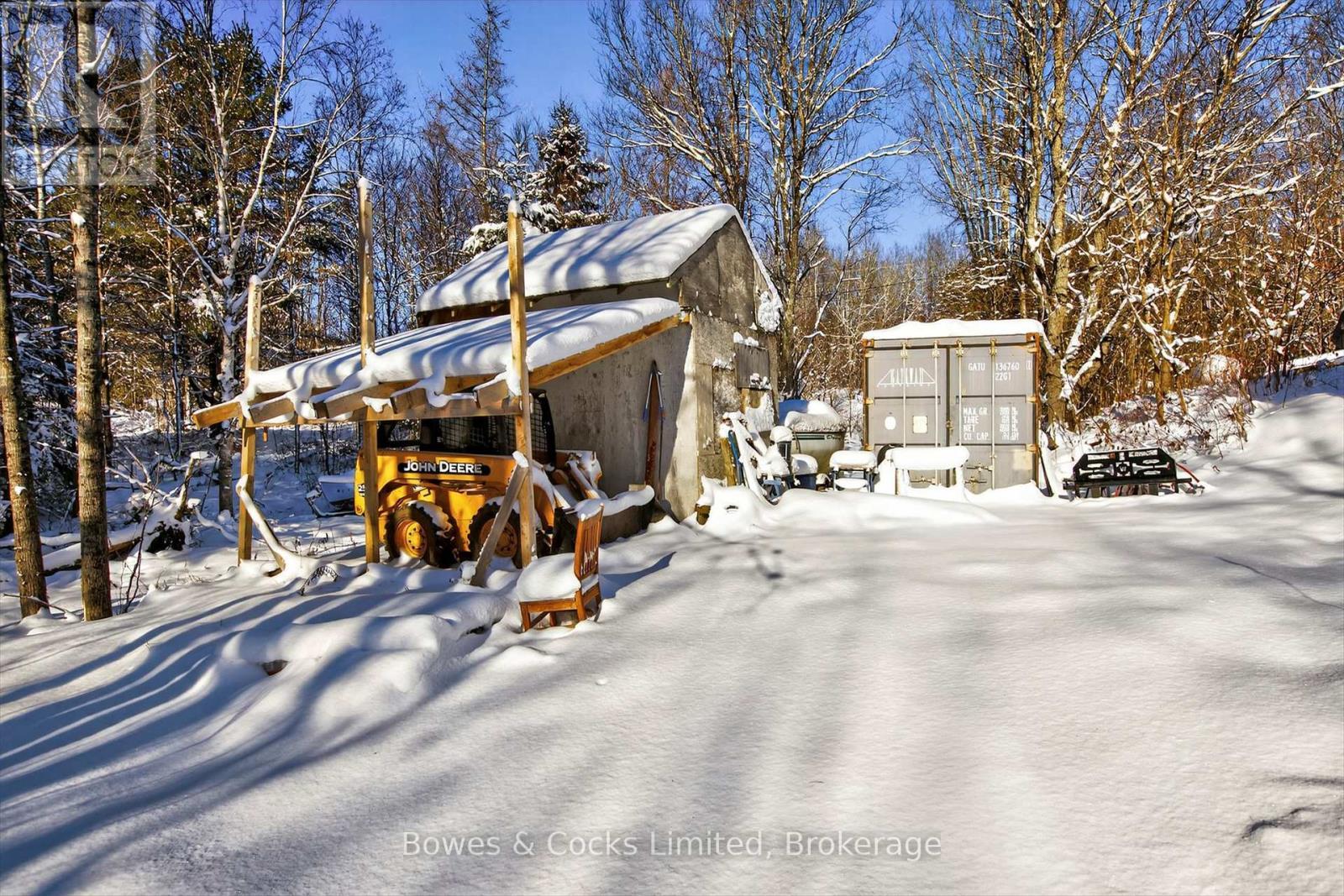 1350 Madill Road, Highlands East (Monmouth), ON - Outdoor