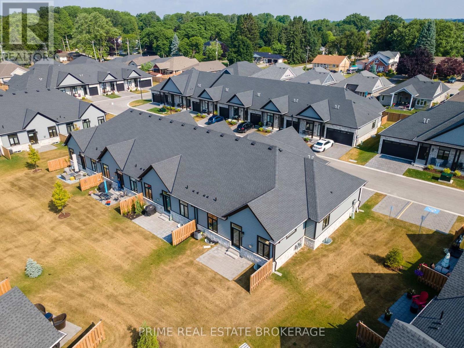 44 - 63 Compass Trail, Central Elgin, ON - Outdoor With View