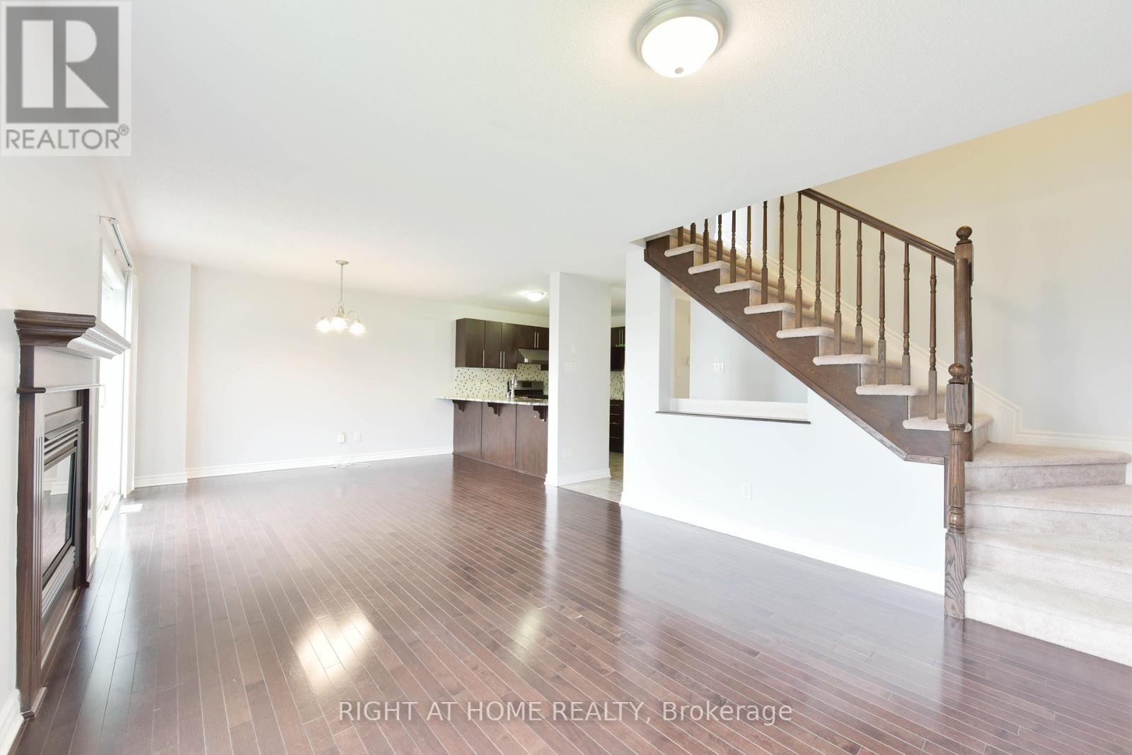 322 Brettonwood Ridge, Ottawa, ON - Indoor With Fireplace