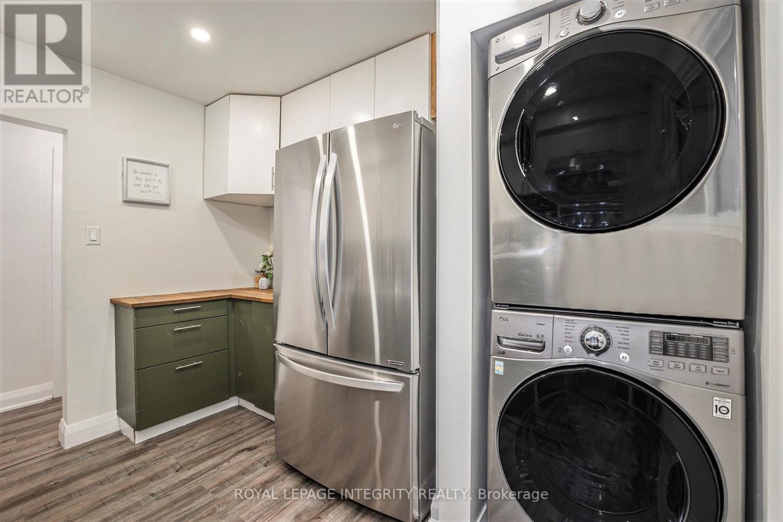 2321 Kay Street, Ottawa, ON - Indoor Photo Showing Laundry Room