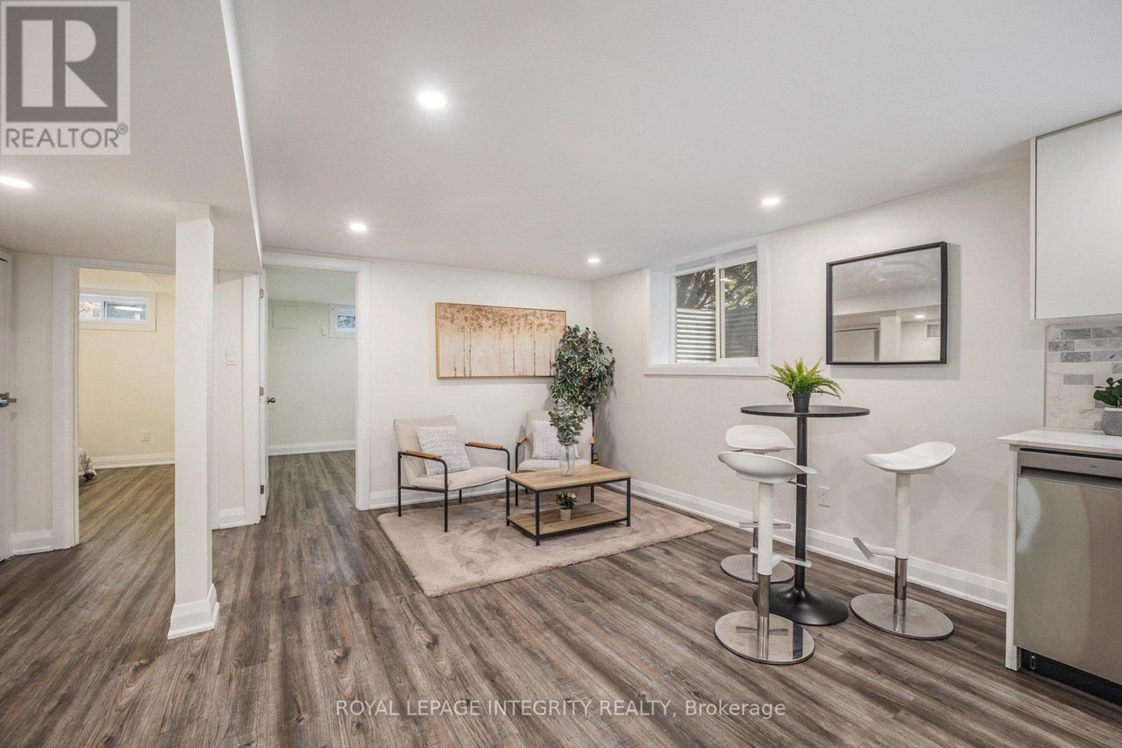 2321 Kay Street, Ottawa, ON - Indoor