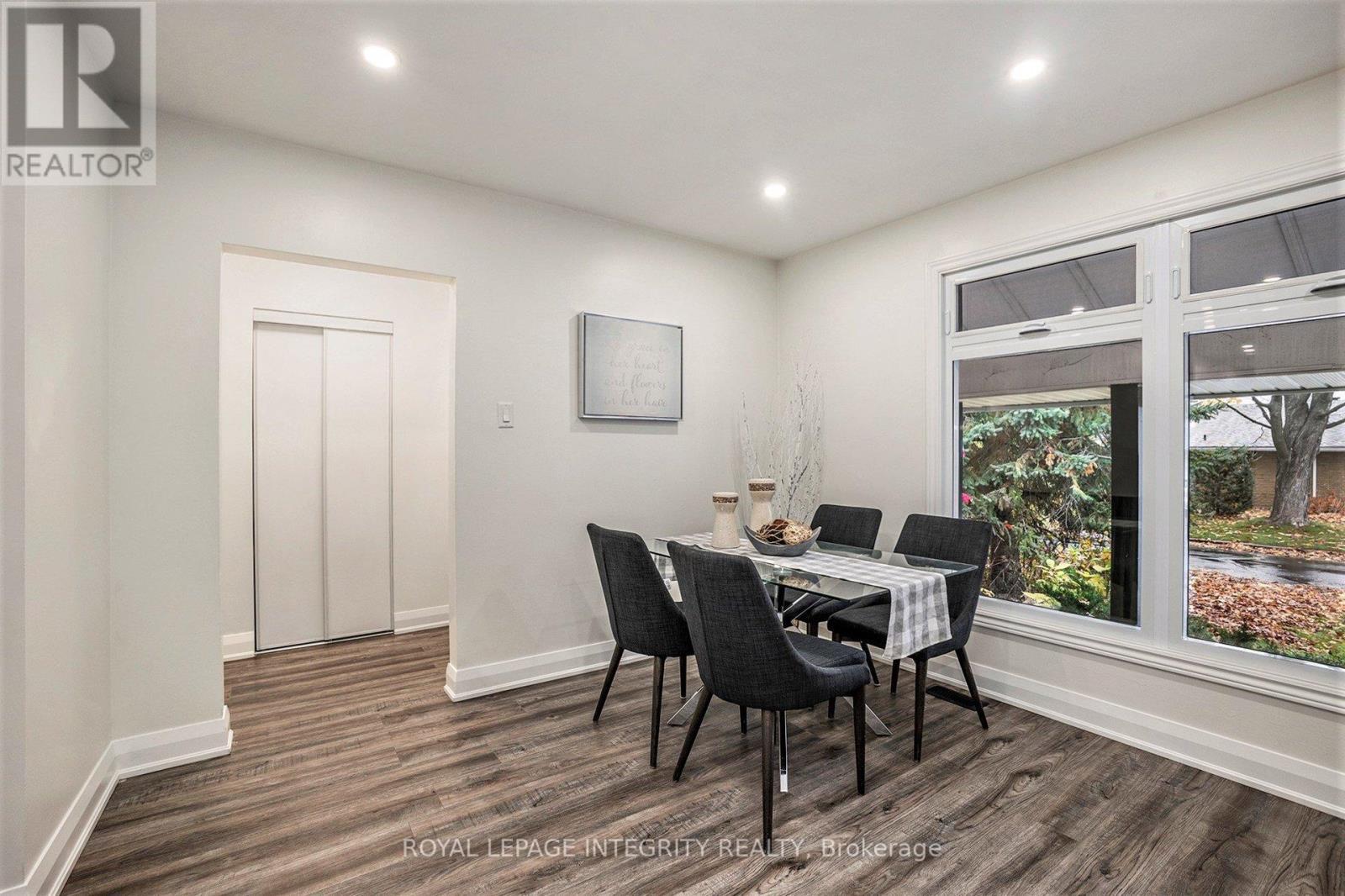 2321 Kay Street, Ottawa, ON - Indoor Photo Showing Dining Room