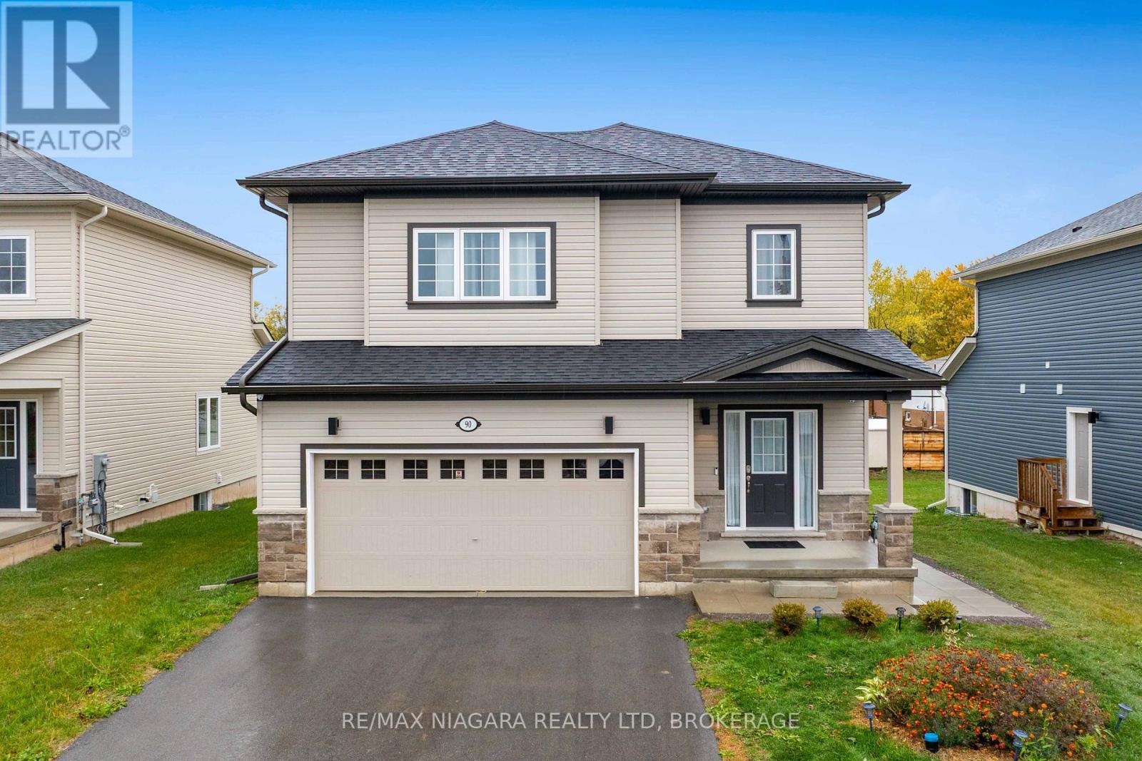 Lower - 90 Hillcrest Road, Port Colborne (Main Street), ON - Outdoor