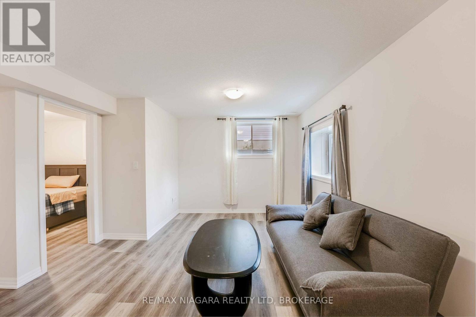 Lower - 90 Hillcrest Road, Port Colborne (Main Street), ON - Indoor