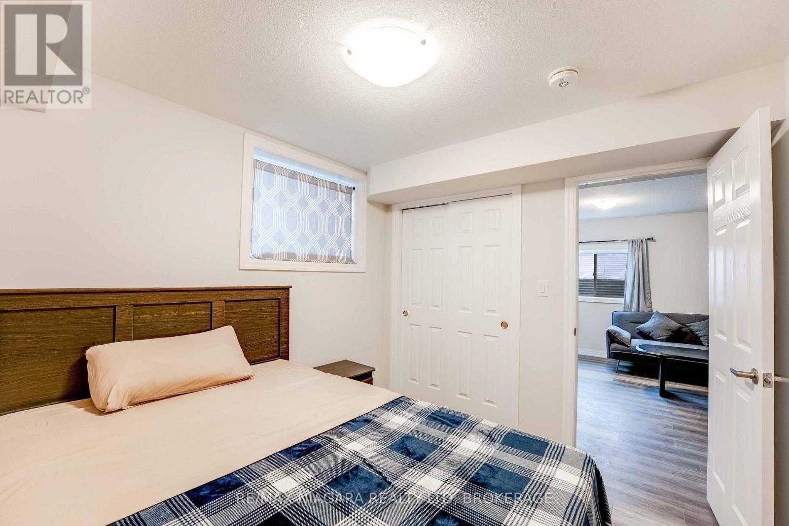 Lower - 90 Hillcrest Road, Port Colborne (Main Street), ON - Indoor Photo Showing Bedroom