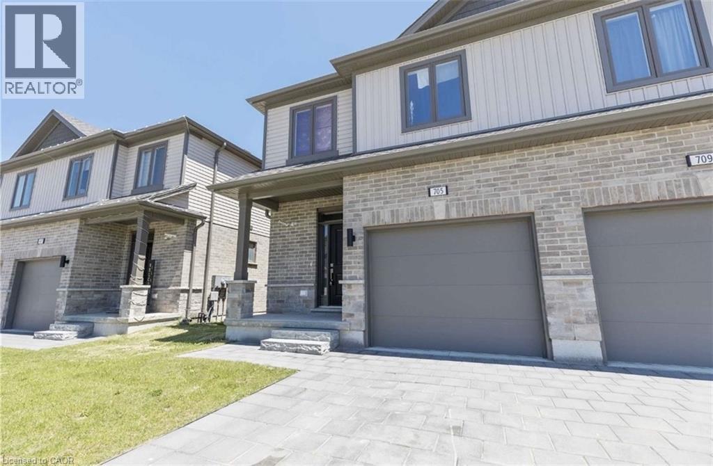 705 Chelton Road, London, ON - Outdoor