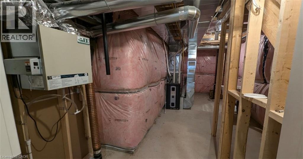 705 Chelton Road, London, ON - Indoor Photo Showing Basement