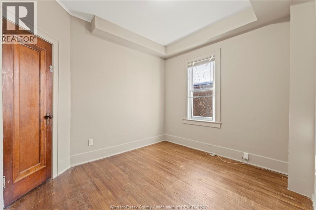 232-234 Giles, Windsor, ON - Indoor Photo Showing Other Room