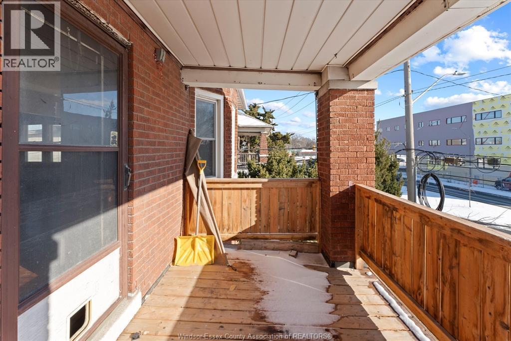 232-234 Giles, Windsor, ON - Outdoor With Exterior