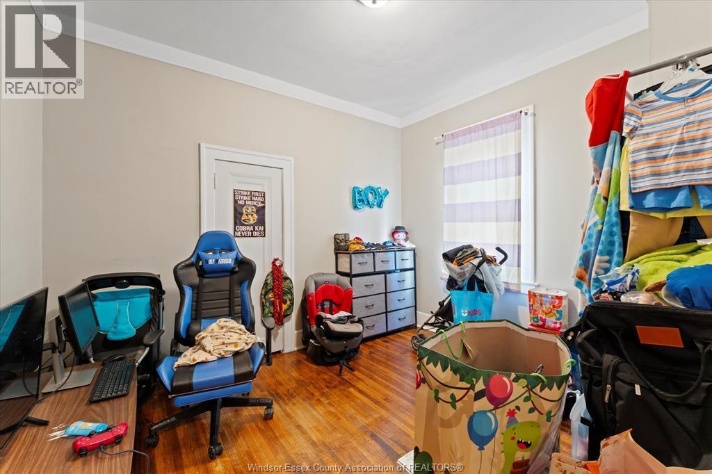 232-234 Giles, Windsor, ON - Indoor