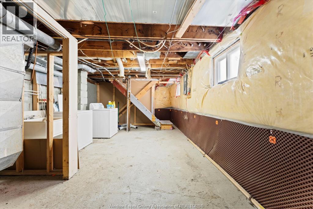 232-234 Giles, Windsor, ON - Indoor Photo Showing Basement