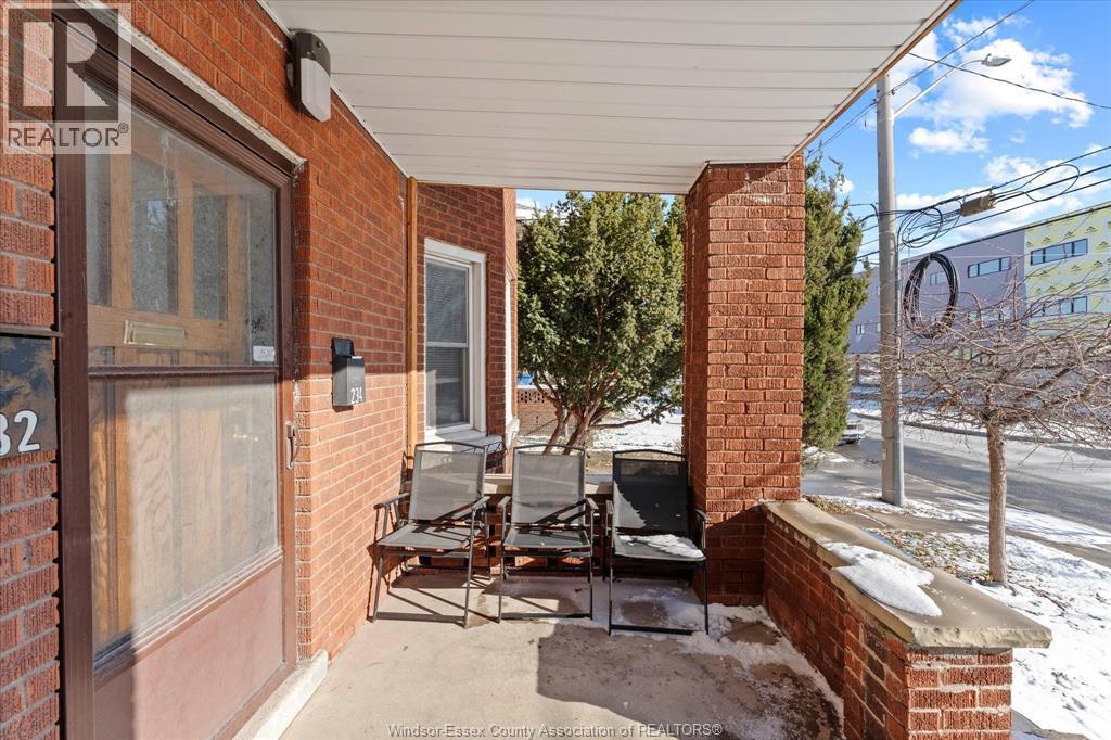 232-234 Giles, Windsor, ON - Outdoor With Exterior
