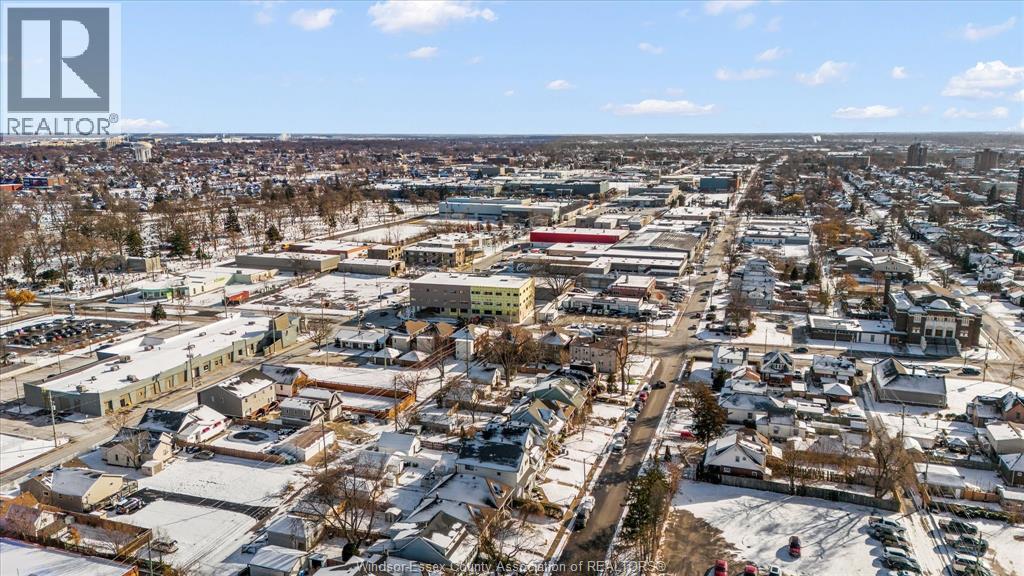232-234 Giles, Windsor, ON - Outdoor With View