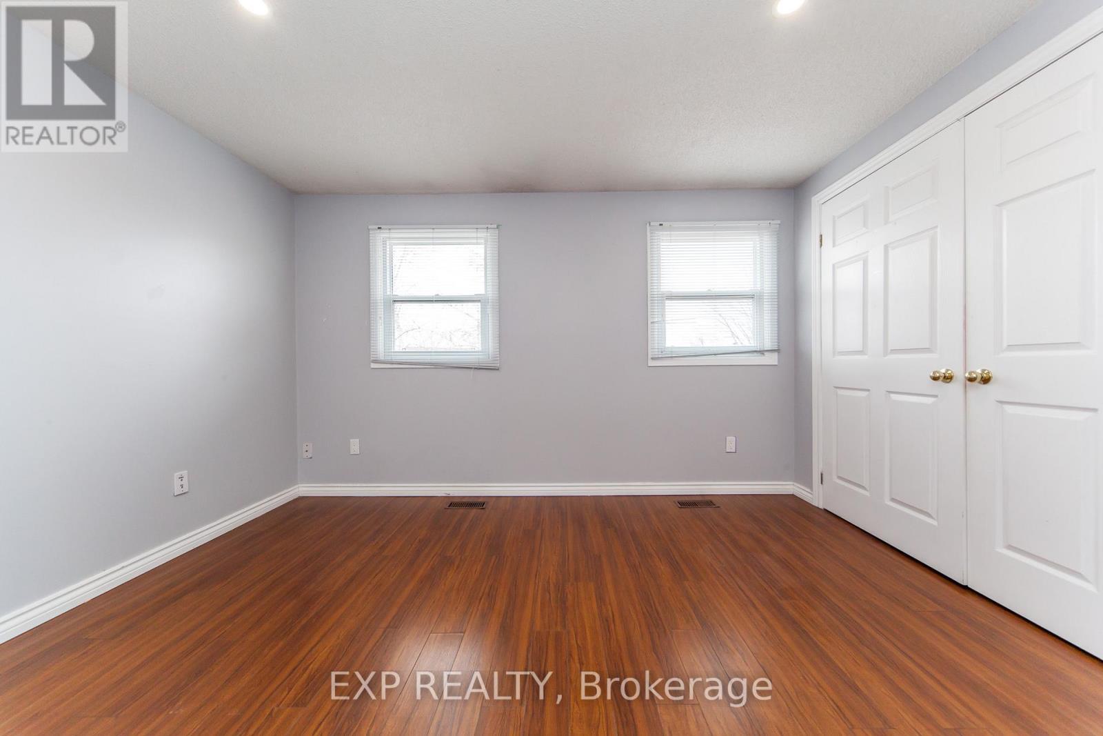 1447 Fleming Court, Oshawa, ON - Indoor Photo Showing Other Room