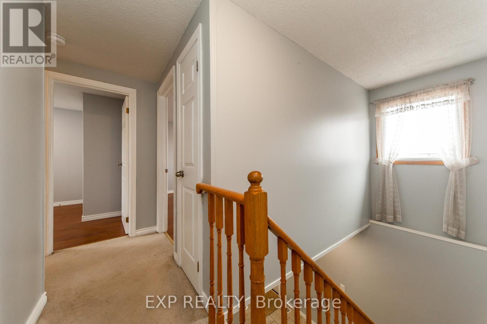 1447 Fleming Court, Oshawa, ON - Indoor Photo Showing Other Room