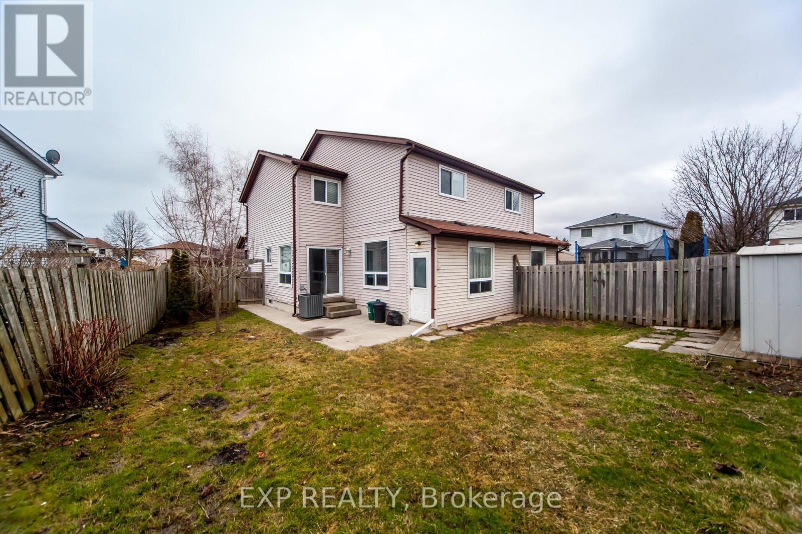 1447 Fleming Court, Oshawa, ON - Outdoor