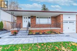 3 ALANADALE AVENUE Markham, ON L3P 1S2
