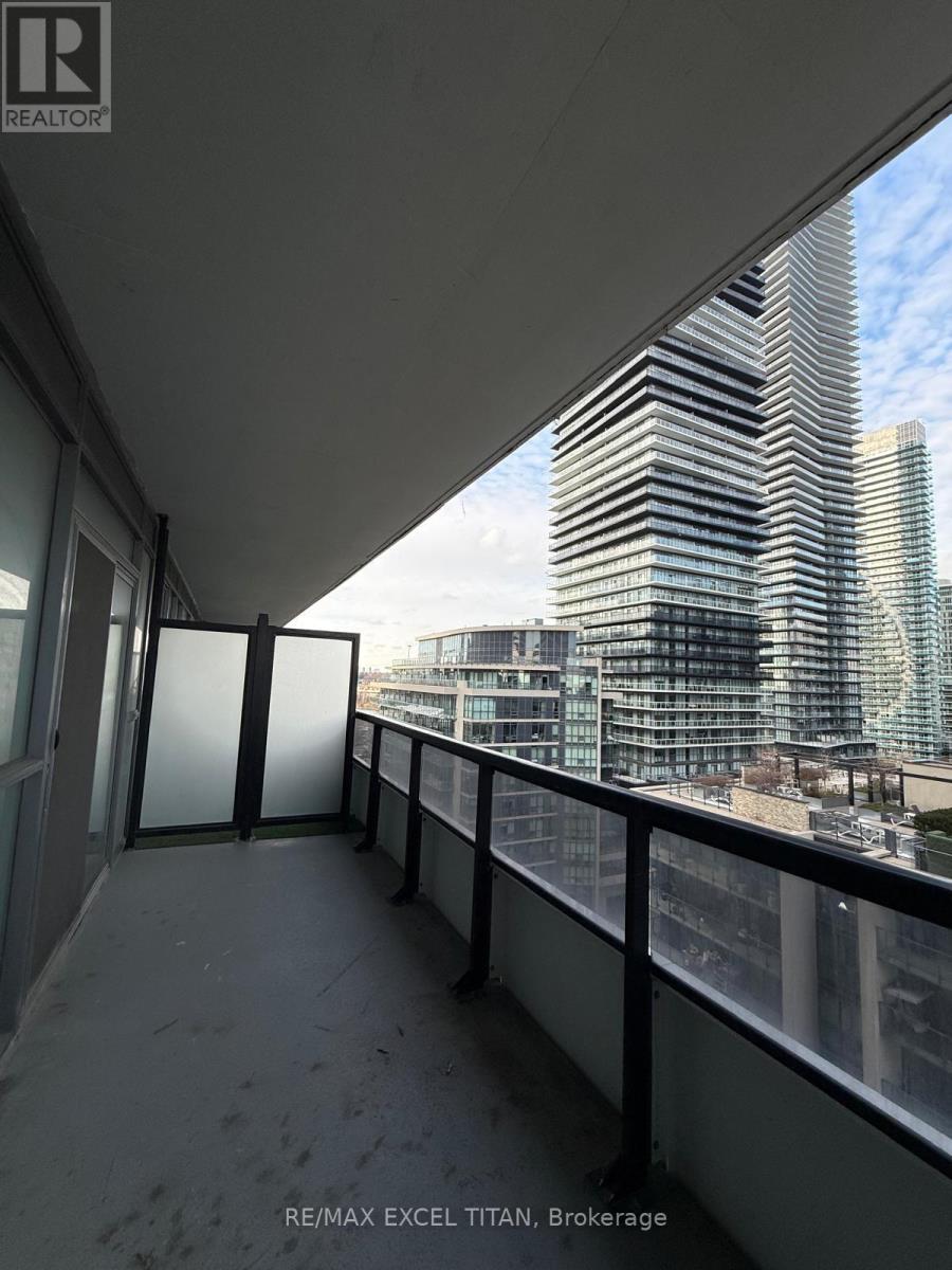906 - 65 Annie Craig Drive, Toronto, ON - Outdoor With Balcony With Exterior