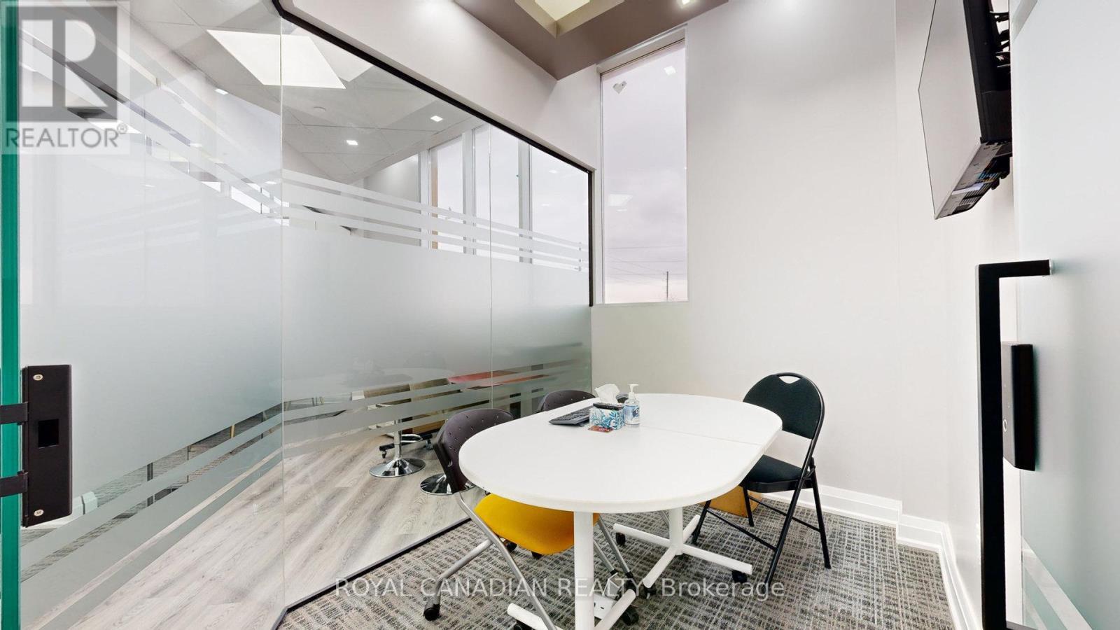 202 - 6475 Mayfield Road, Brampton, ON