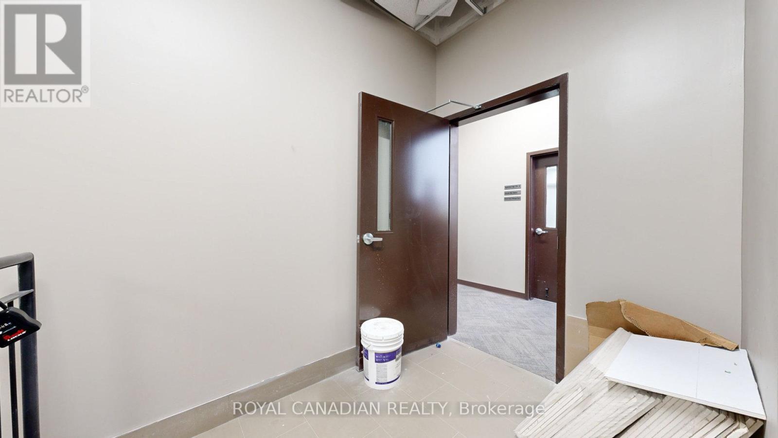 202 - 6475 Mayfield Road, Brampton, ON