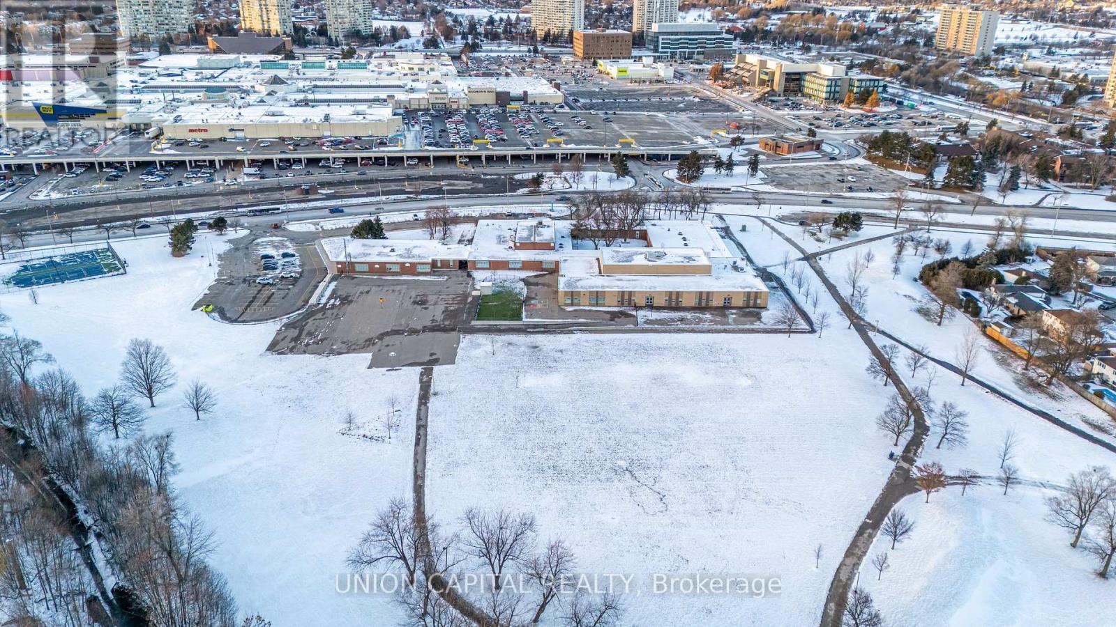 9 Briar Path, Brampton, ON - Outdoor With View