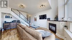 433 - 200 MANITOBA STREET S Toronto, ON M8Y 3Y9