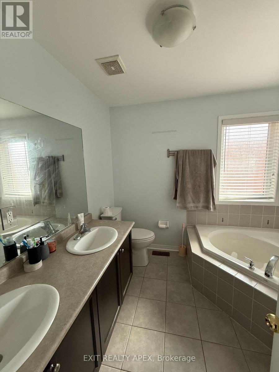 78 Fandago Drive, Brampton, ON - Indoor Photo Showing Bathroom