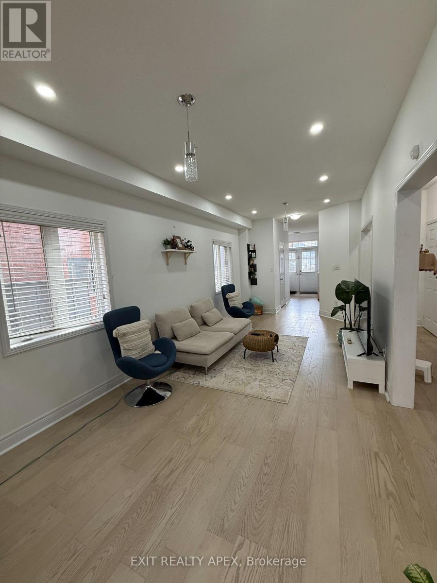 78 Fandago Drive, Brampton, ON - Indoor Photo Showing Other Room