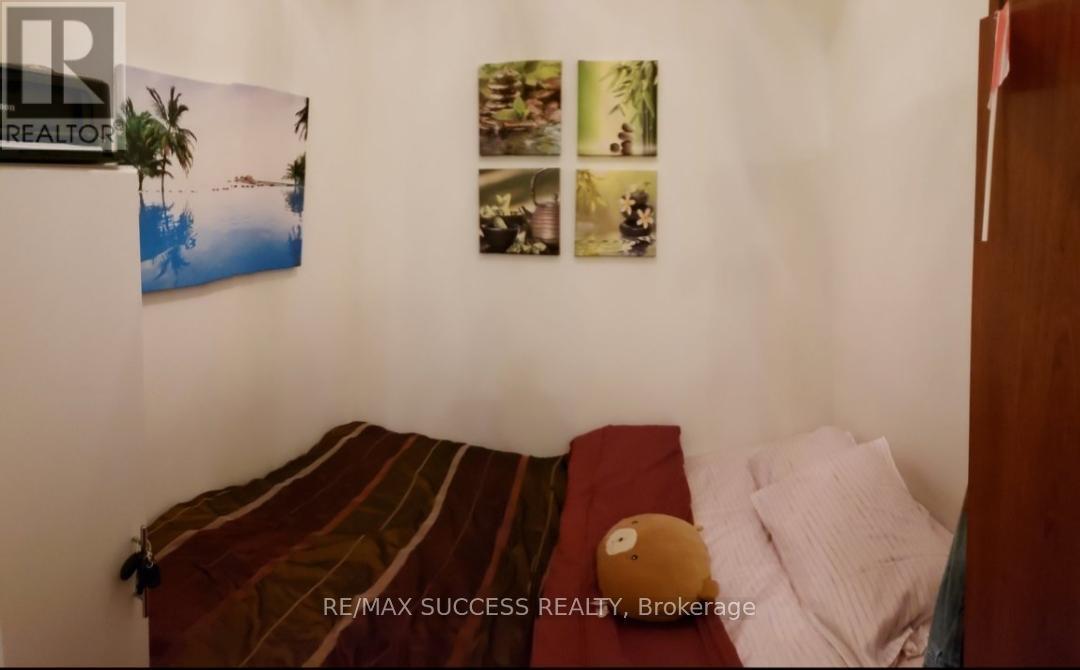 408 - 365 Prince Of Wales Drive, Mississauga, ON - Indoor