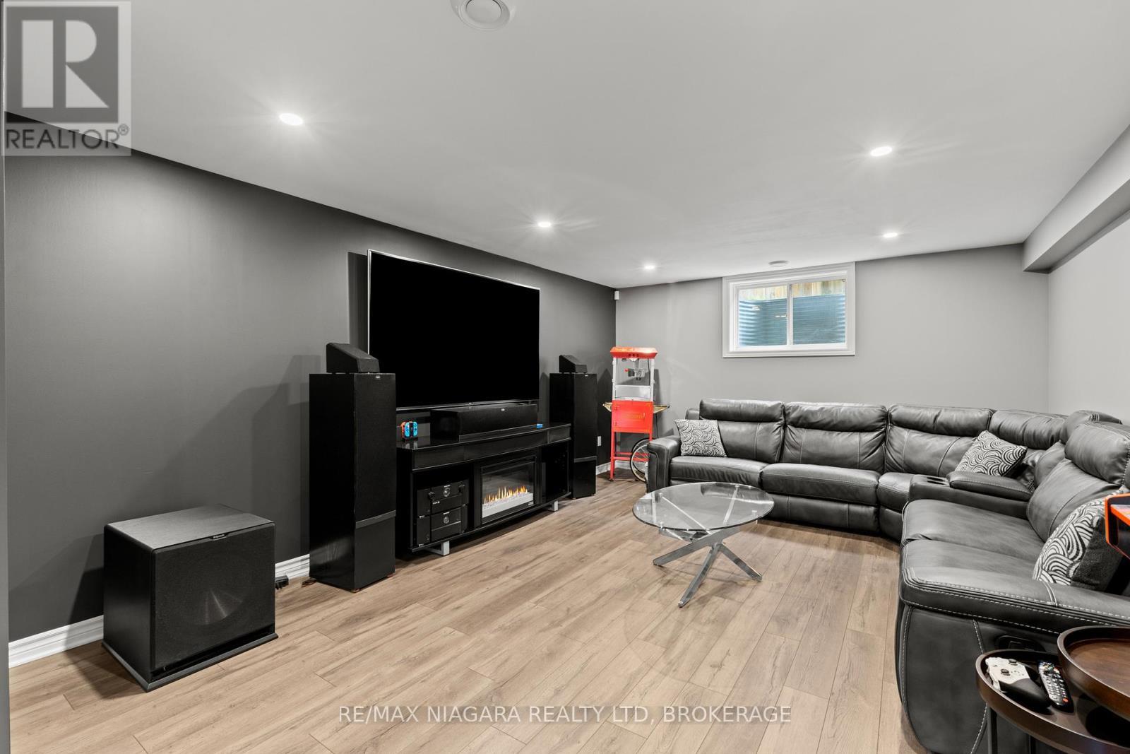 3 Summerhayes Drive, Niagara-On-The-Lake (Virgil), ON - Indoor Photo Showing Other Room