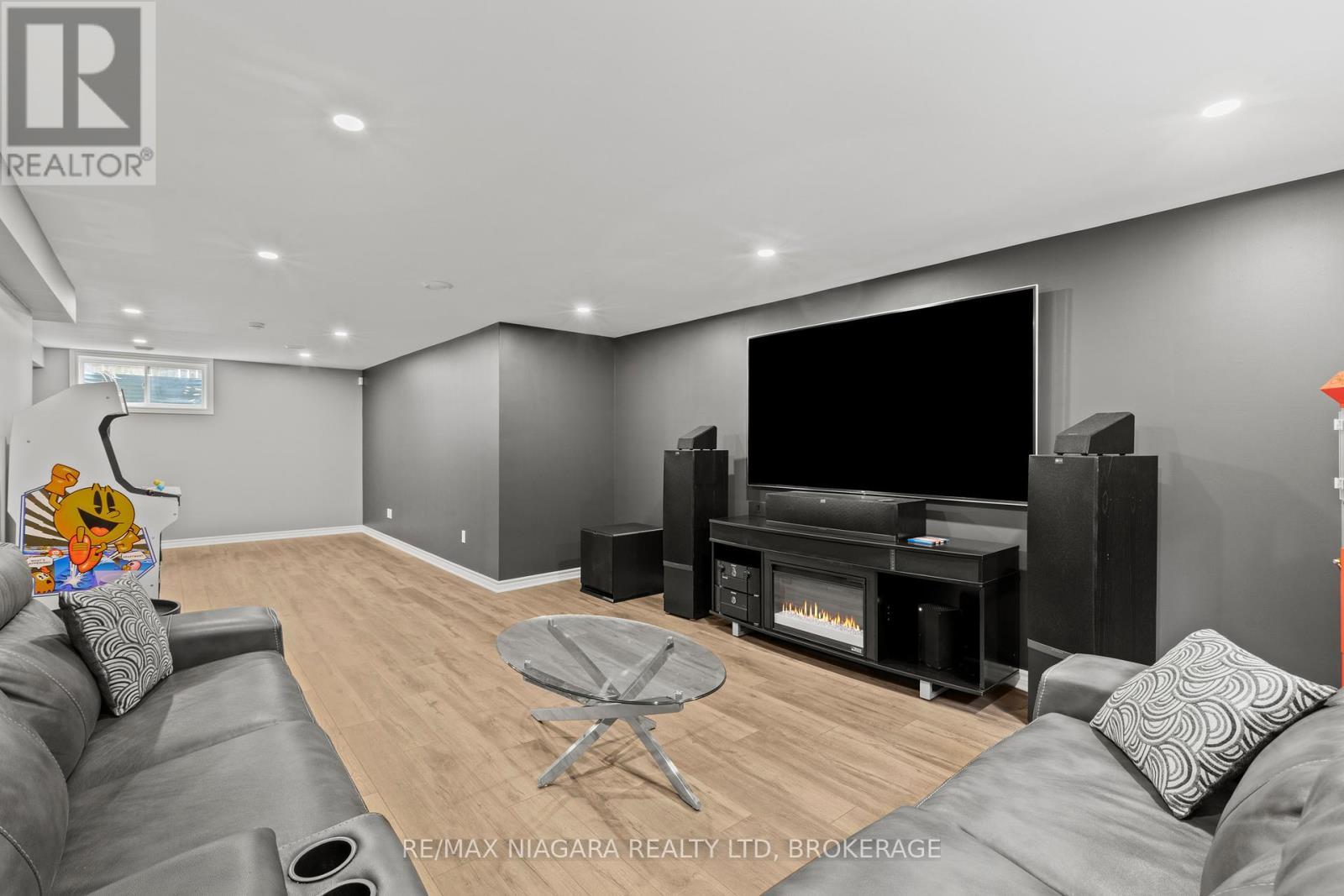 3 Summerhayes Drive, Niagara-On-The-Lake (Virgil), ON - Indoor