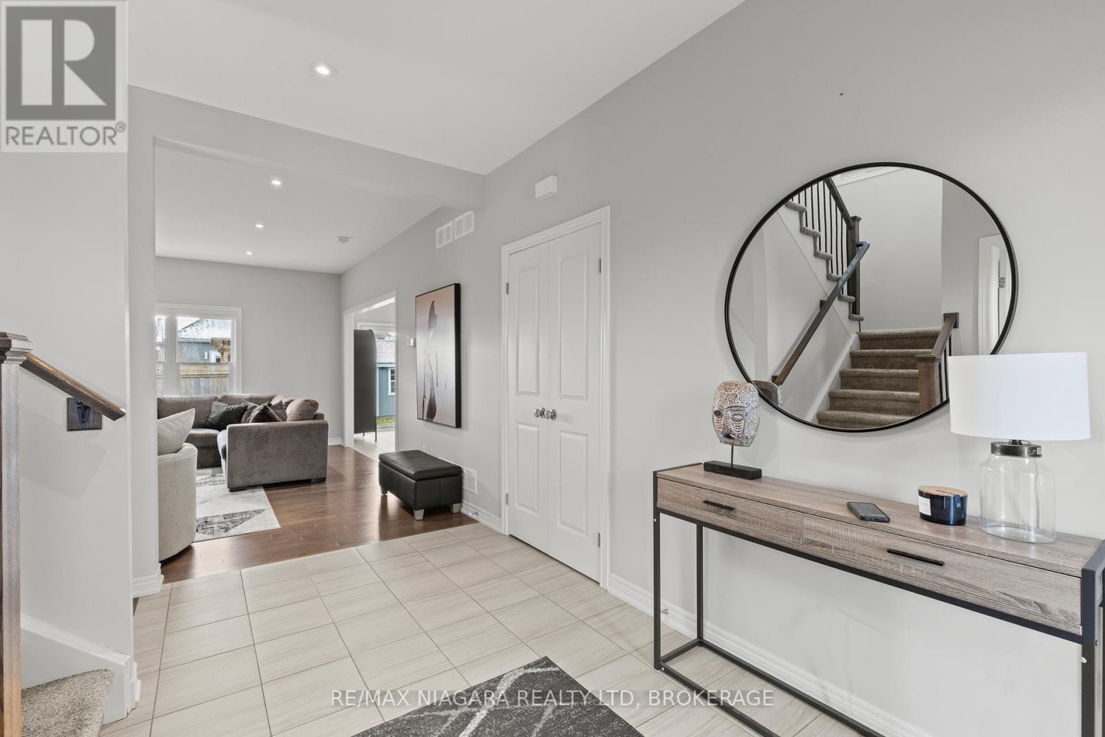 3 Summerhayes Drive, Niagara-On-The-Lake (Virgil), ON - Indoor