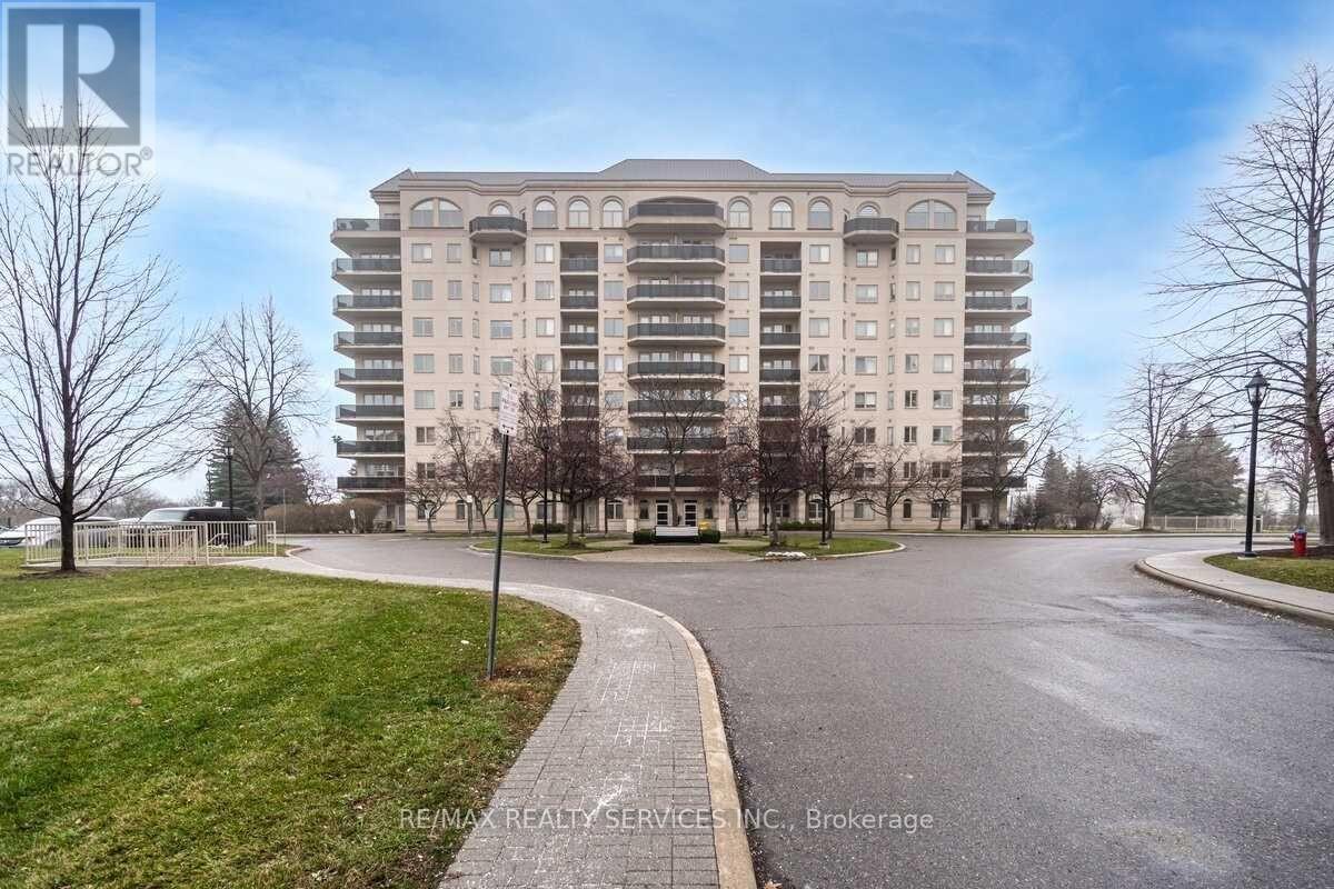 508 - 10 Dayspring Circle, Brampton, ON - Outdoor With Facade