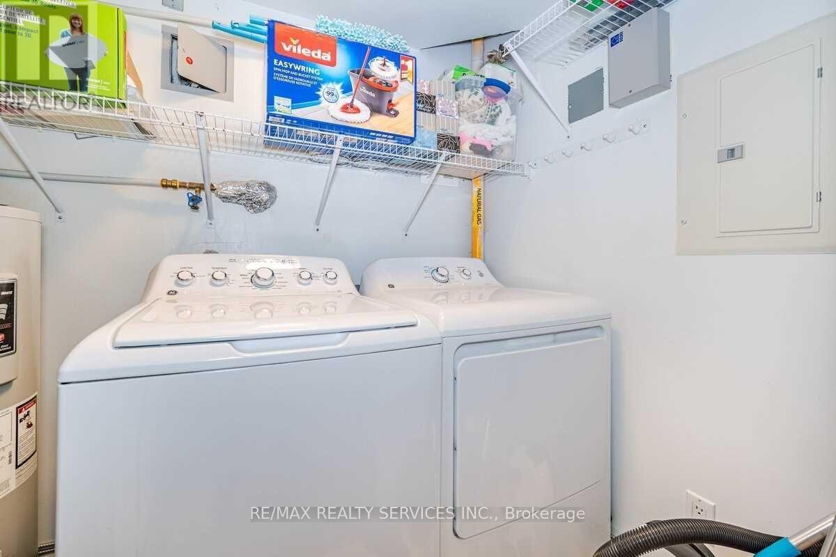 508 - 10 Dayspring Circle, Brampton, ON - Indoor Photo Showing Laundry Room